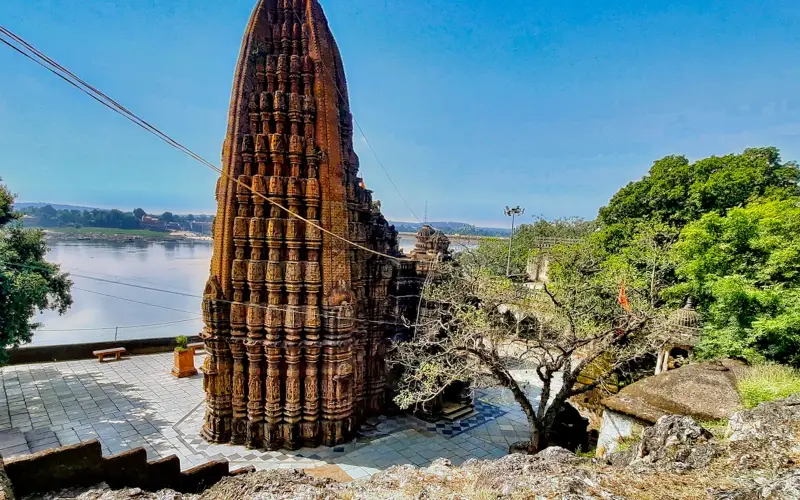 0102521 Siddhanath temple, Siddheshwar Mahadev temple, Nemawar, Madhya Pradesh 036